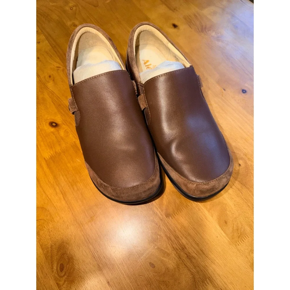 Alegria Women Brown Leather Suede Slip On Loafers Shoes PAI-612 Size 41